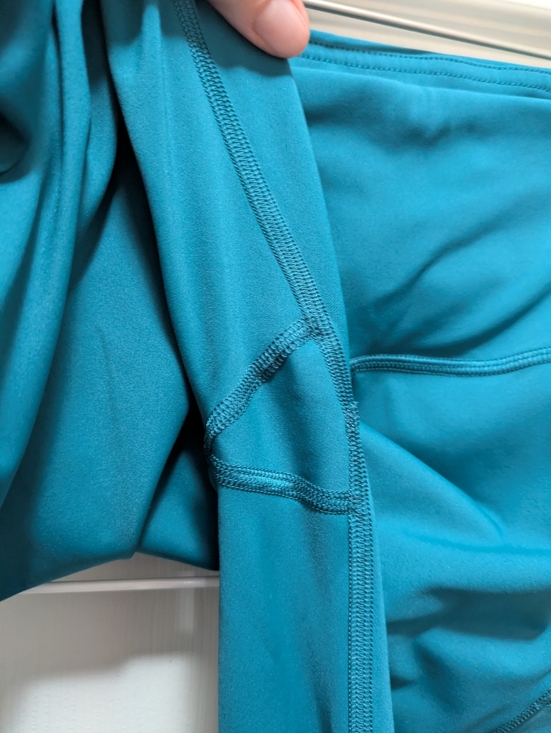 Lululemon Fast and Free Tight II 25" *Non-Reflective Nulux - Picture 3 of 6